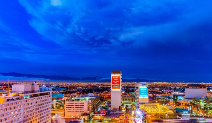 Tourist Numbers Fall as Las Vegas Gaming Revenue Climbs Again